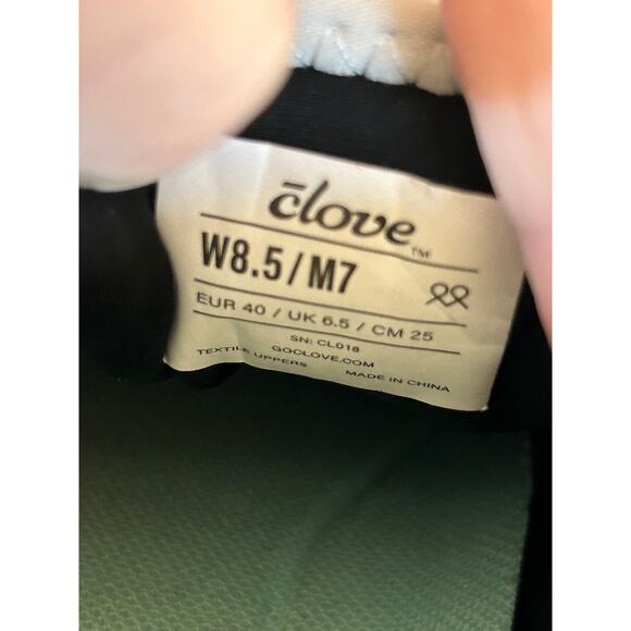 Clove Leather White Nurse Healthcare Sneakers Shoes 8.5 Slip On Adjustable - Picture 8 of 11